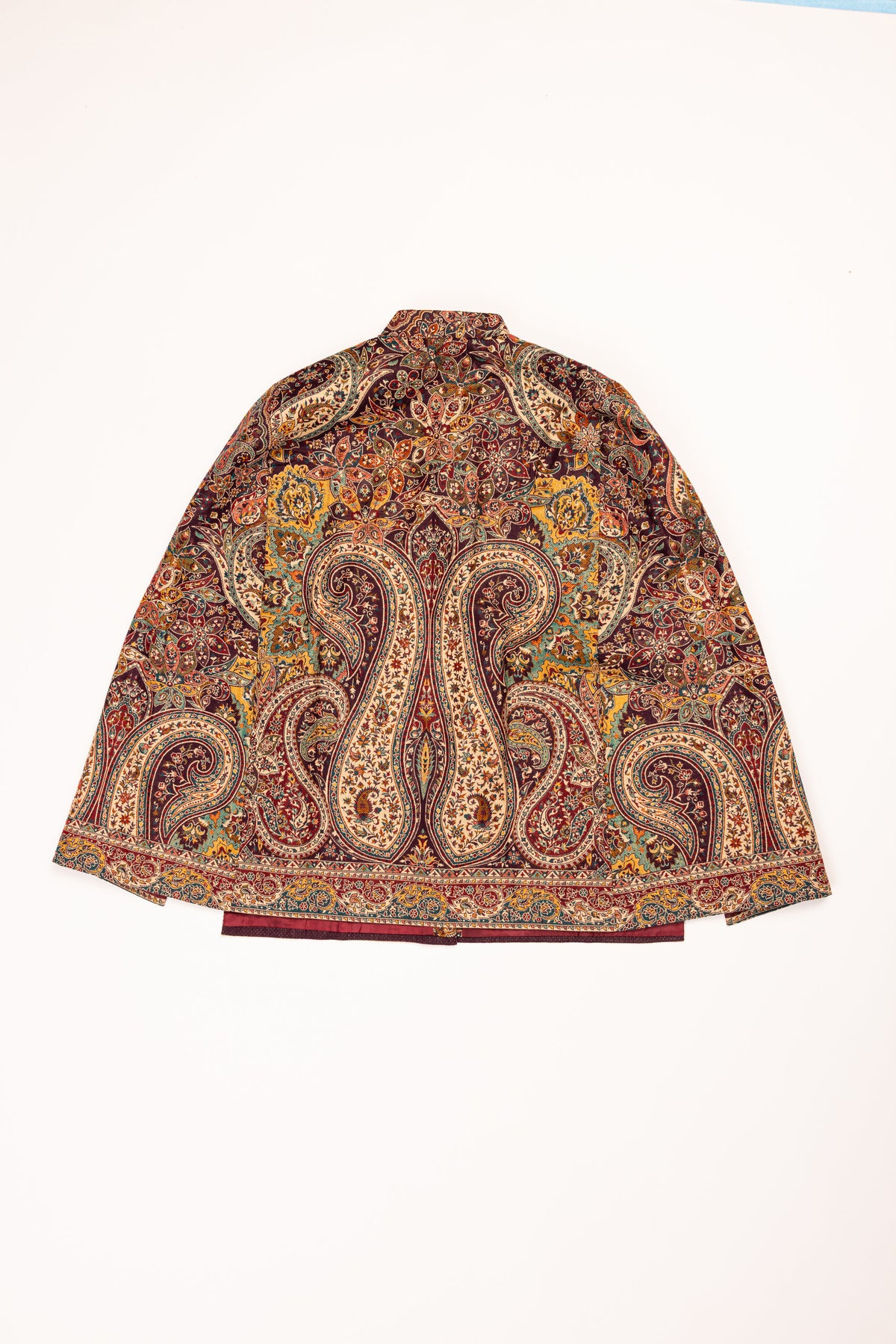Color: Black - Chandni Poncho behinde view
