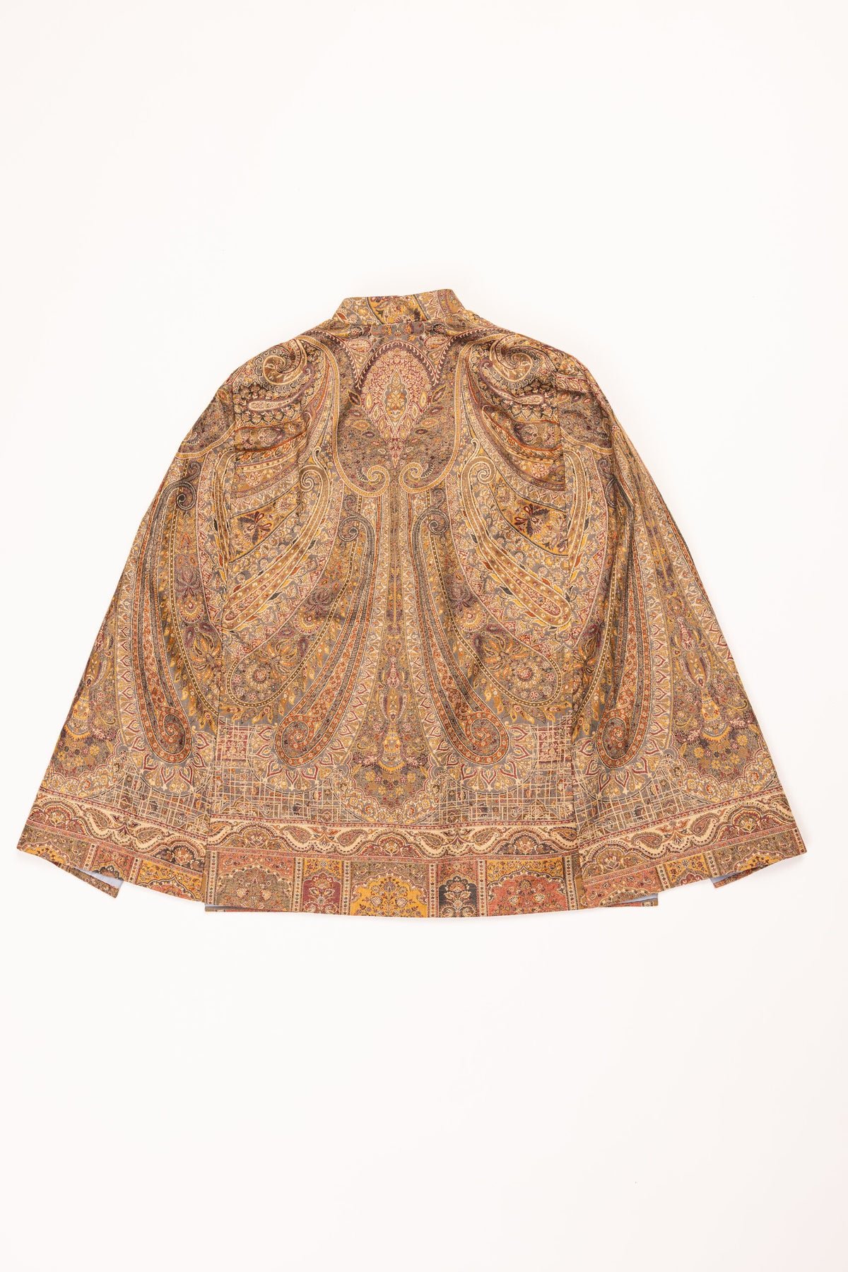 Color: Beige - Visra Poncho  behinde view