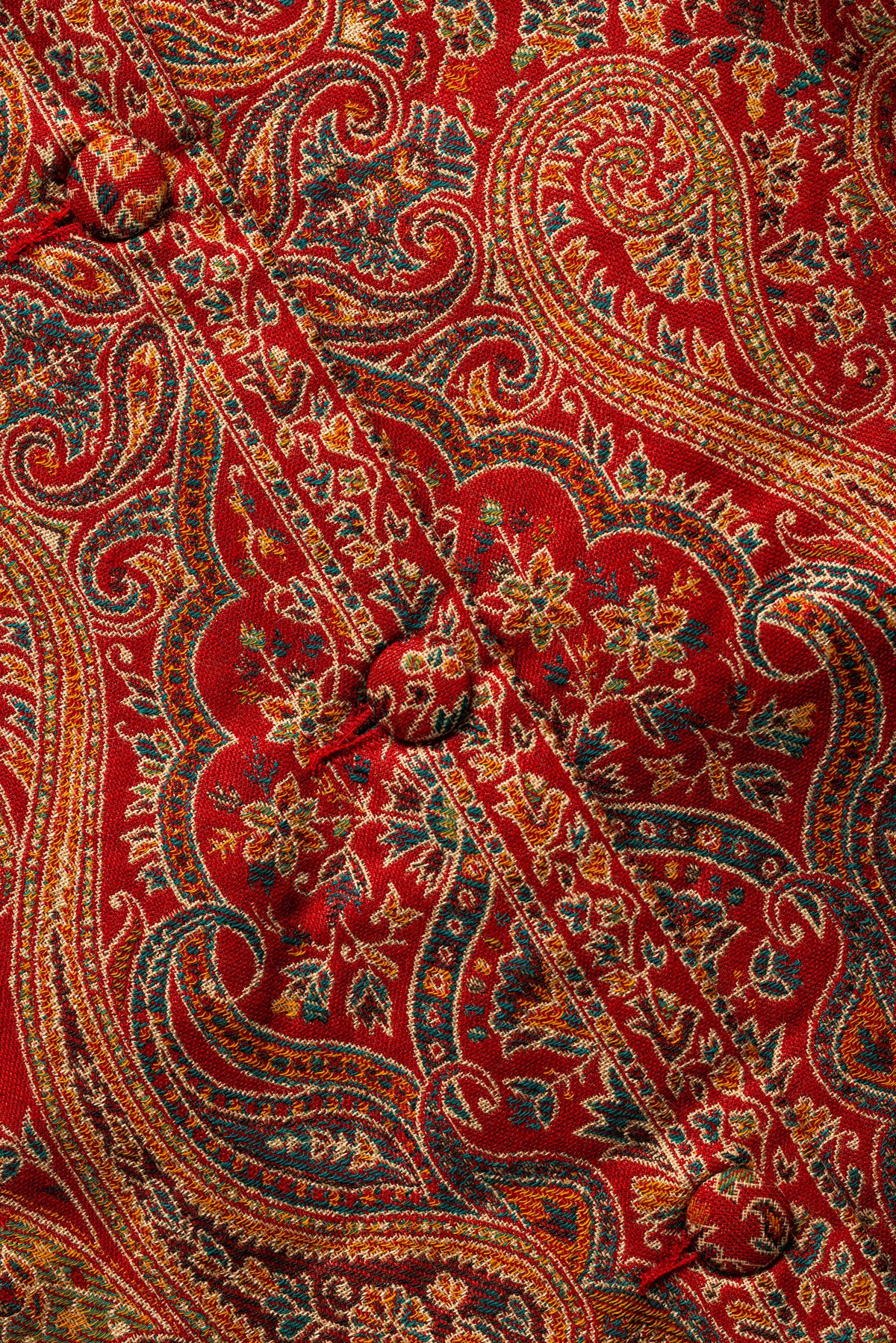 Color: Red - Ishq Poncho close details