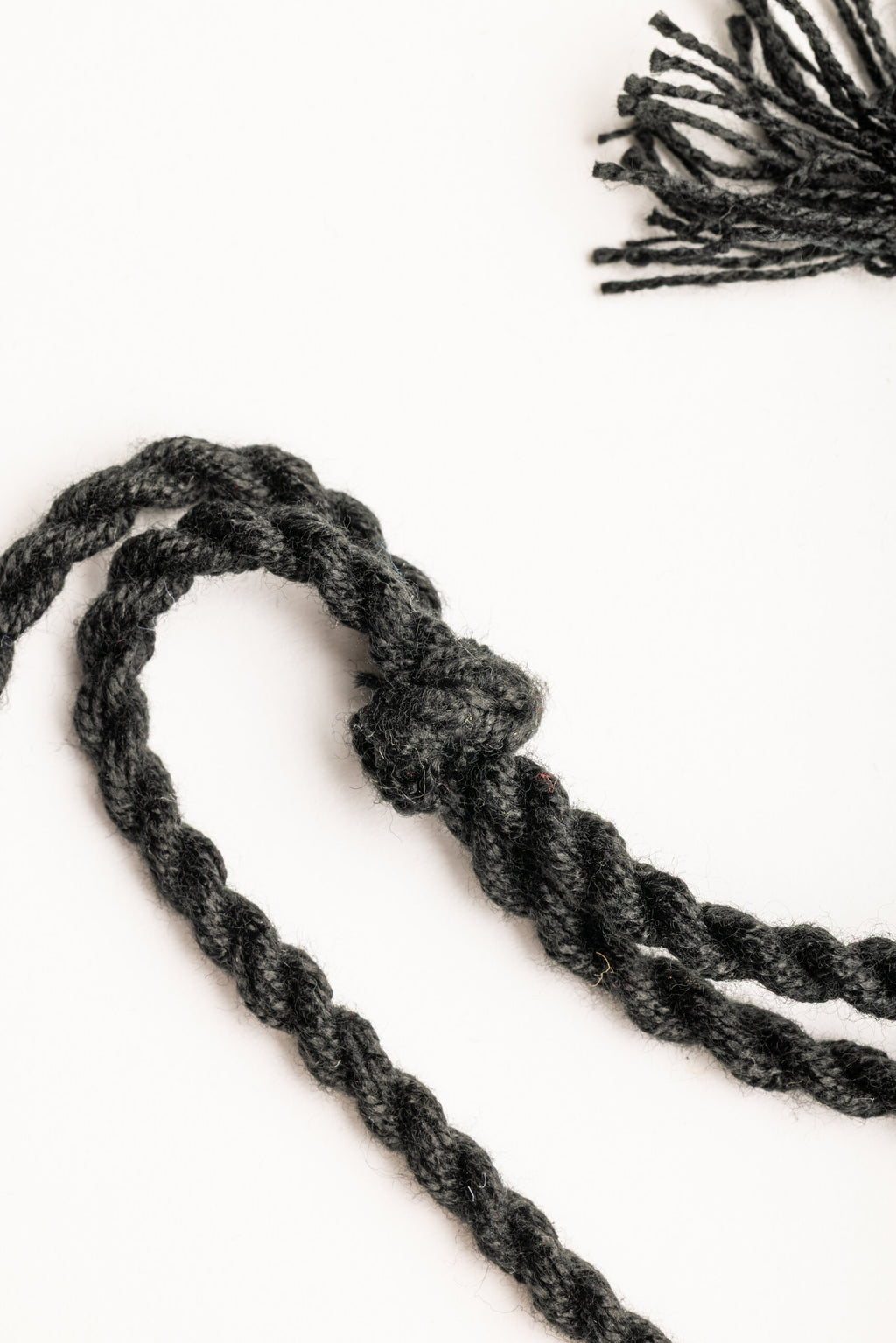 Color: Silver - Jhanak Necklace thread view