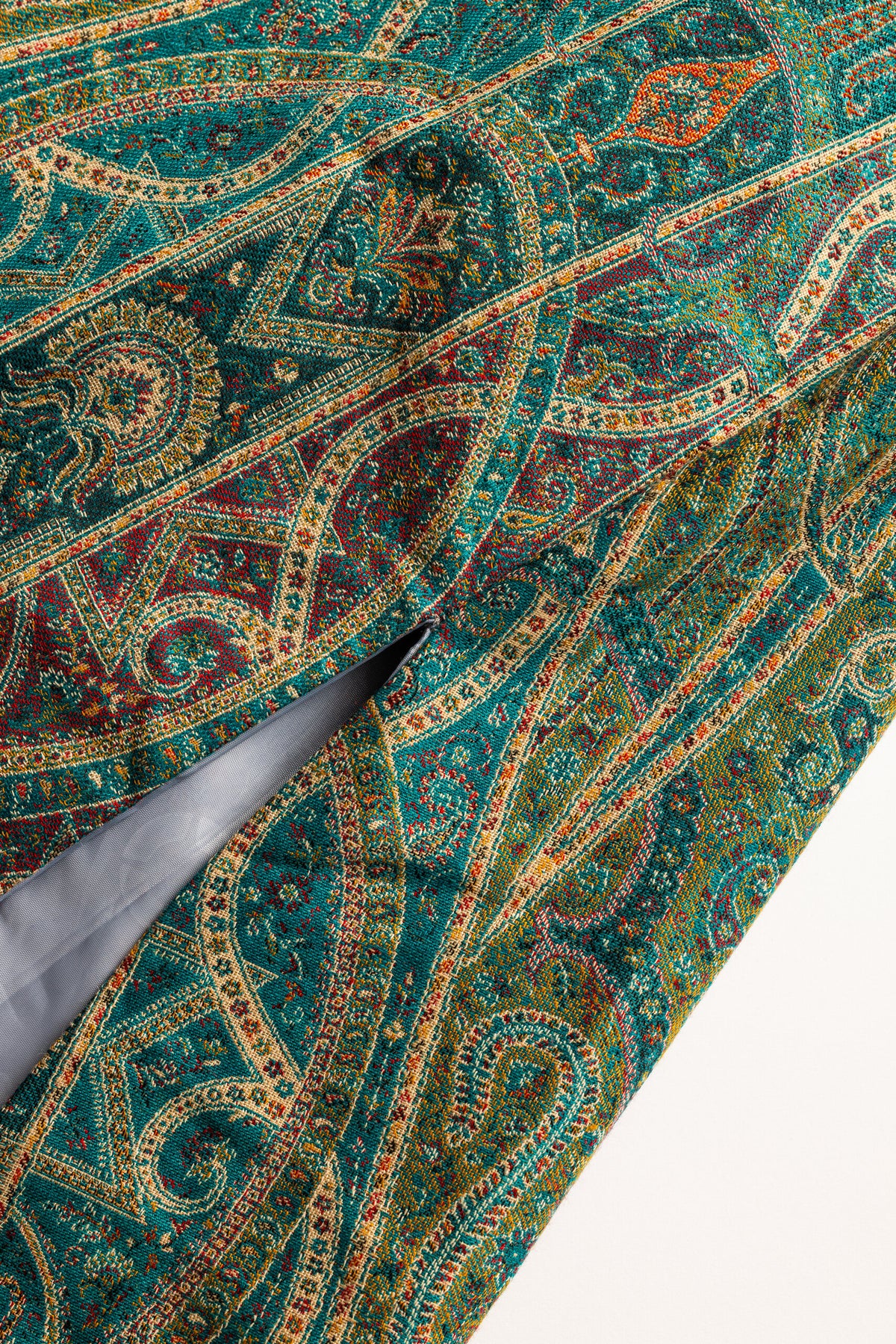 Color: Blue - Meher Poncho close split 