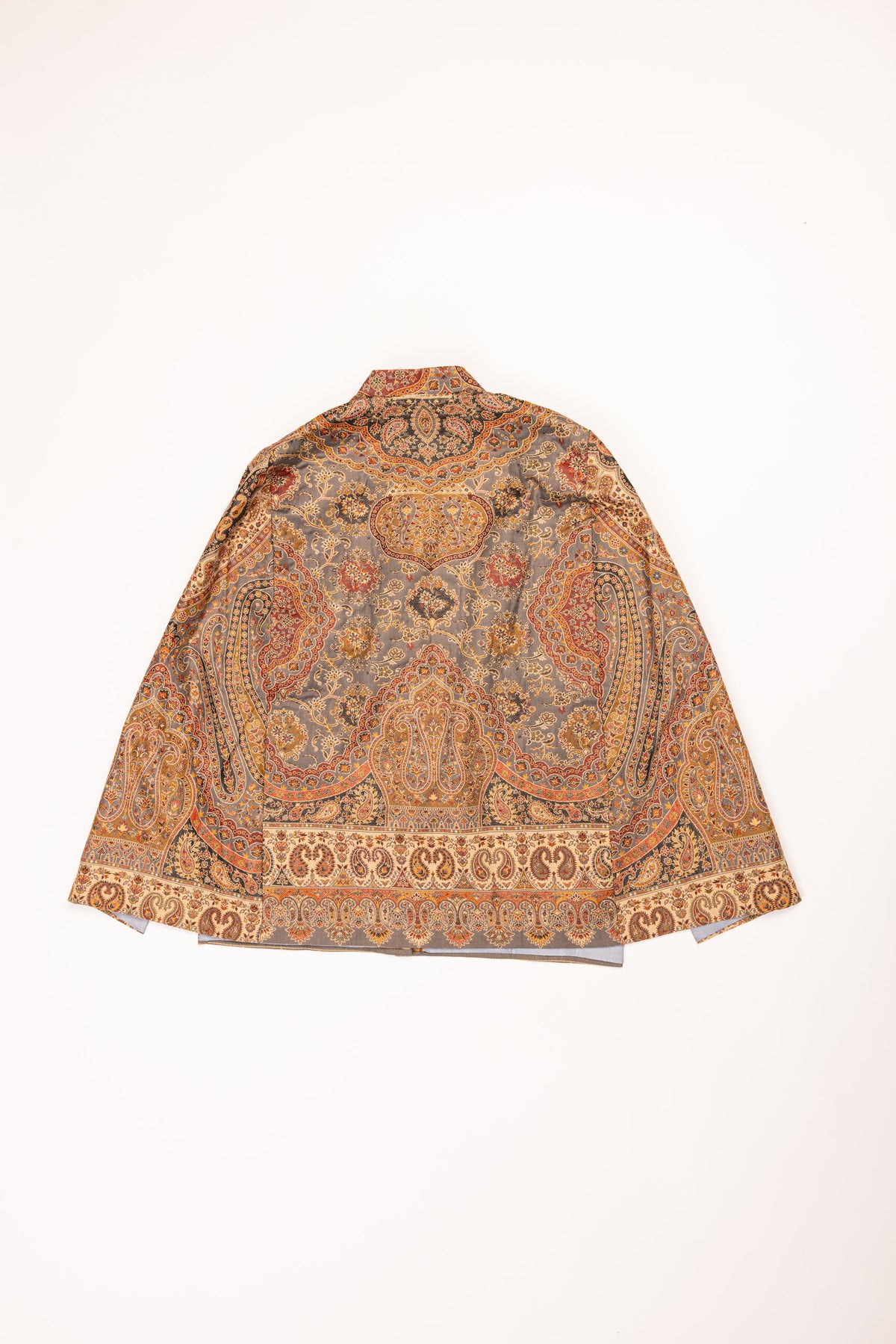 Color: Gold - Sohni Poncho behinde view